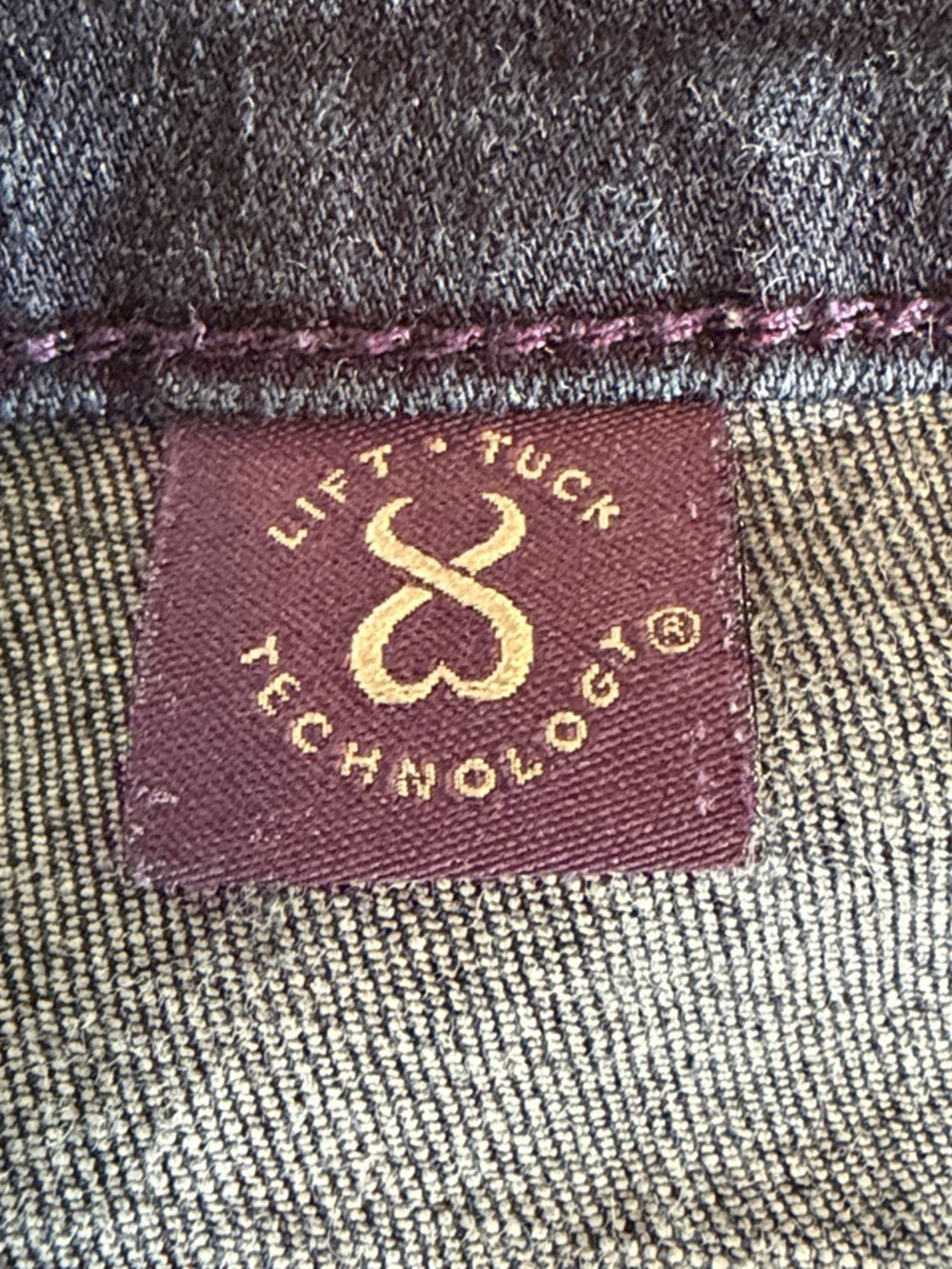 NYDJ Dark Indigo Denim, Straight Leg, size 12 (inseam: 31 inches) - Picture 3 of 6